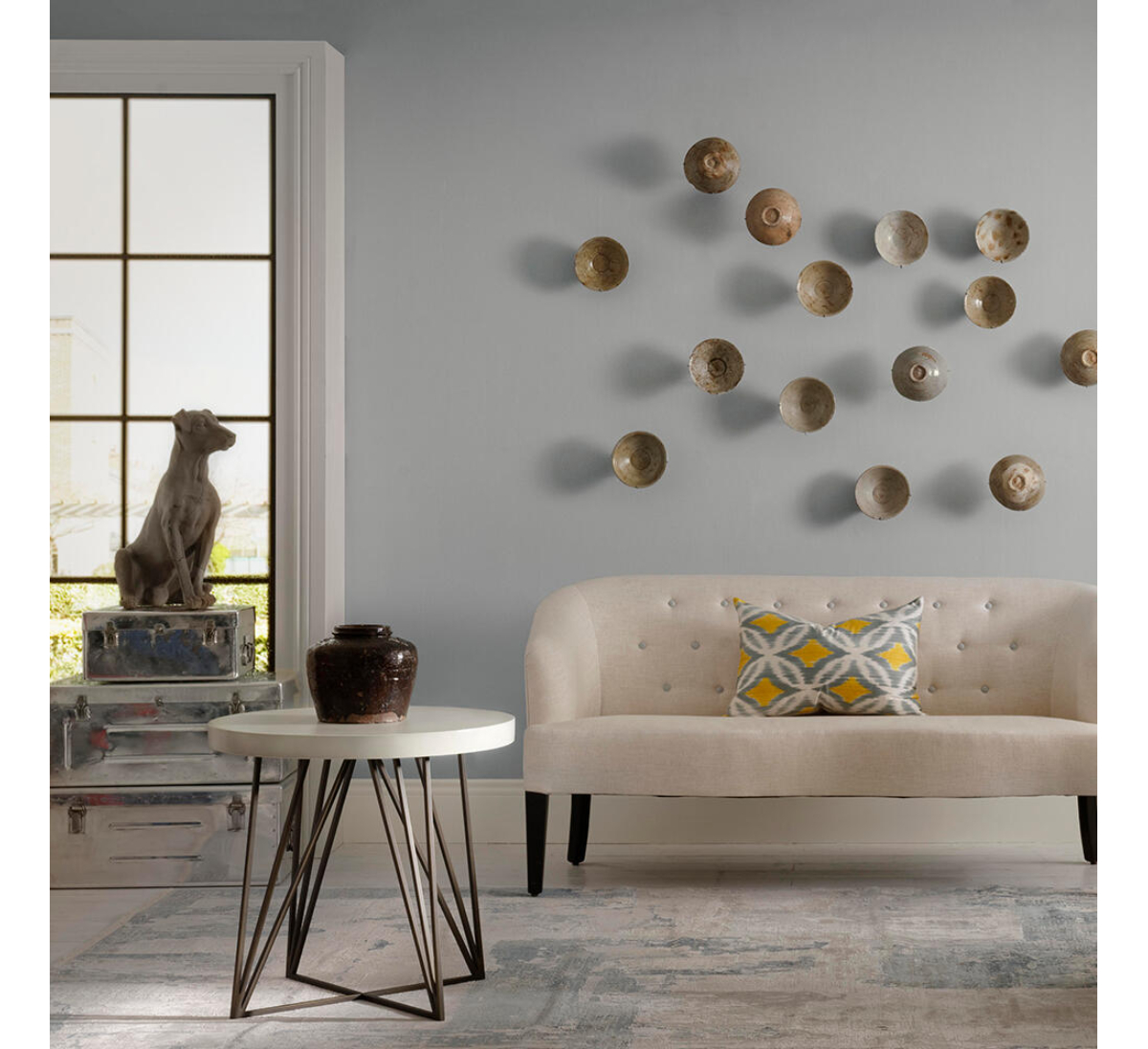 Приставной столик EMERSON Andrew Martin, стоимость 240 000 руб.  Фотография 1